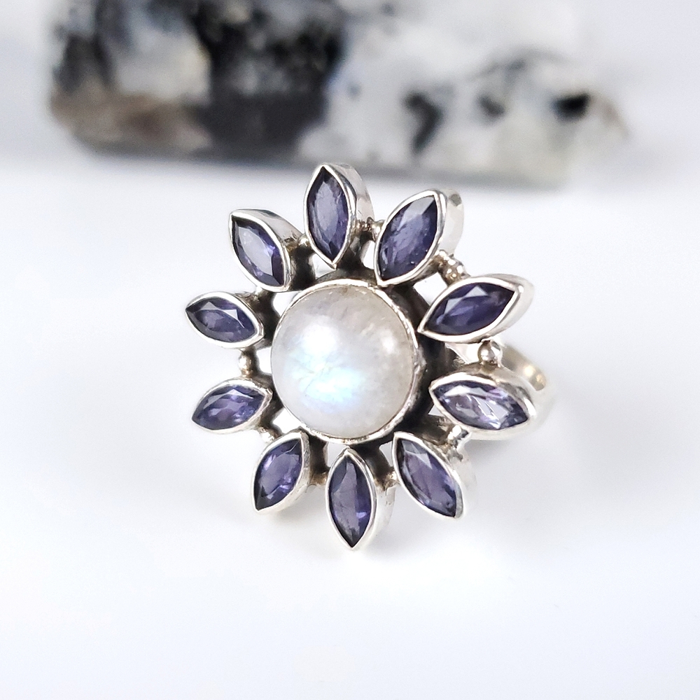 🎉HP~7/28/22🎉Sterling Silver Rainbow Moonstone and Iolite Flower Ring Size 9 - Picture 13 of 16